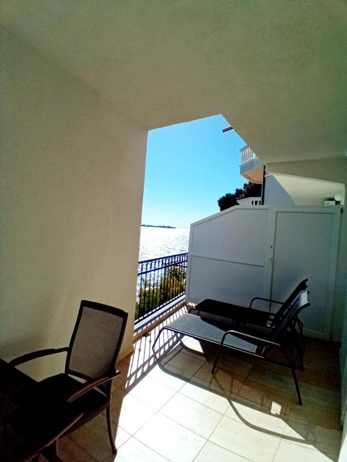 Apartment Luna Tribunj Tribalj Εξωτερικό φωτογραφία