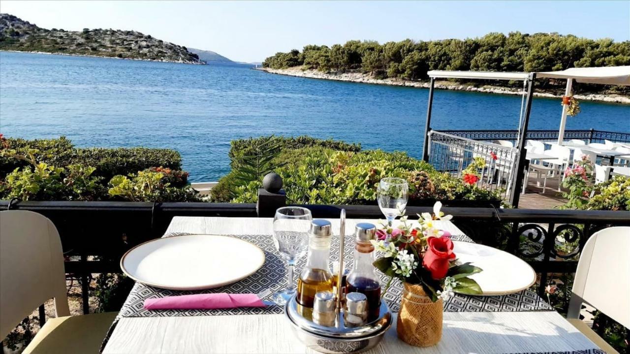 Apartment Luna Tribunj Tribalj Εξωτερικό φωτογραφία