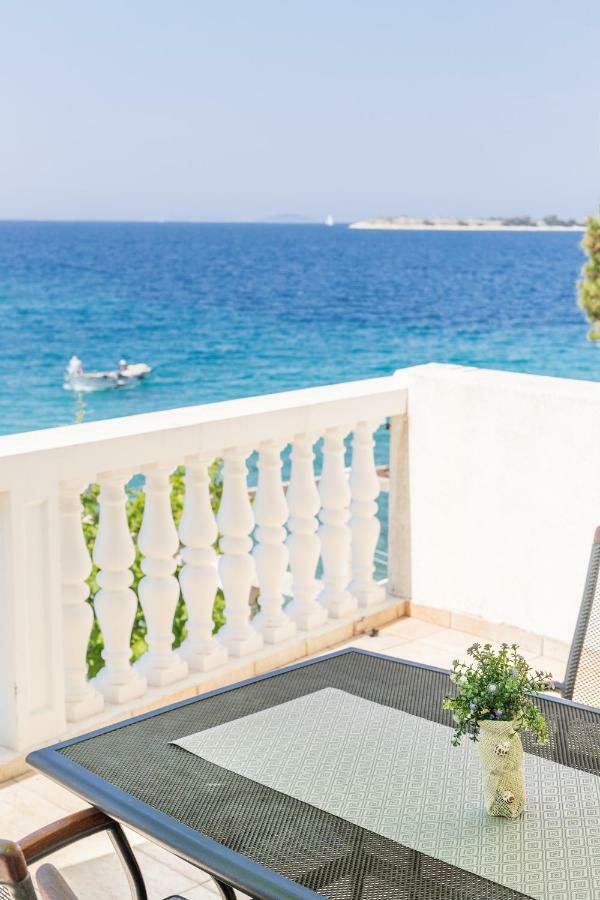 Apartment Luna Tribunj Tribalj Εξωτερικό φωτογραφία